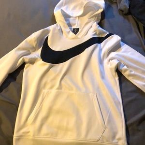 Men’s nike thermo pullover - small